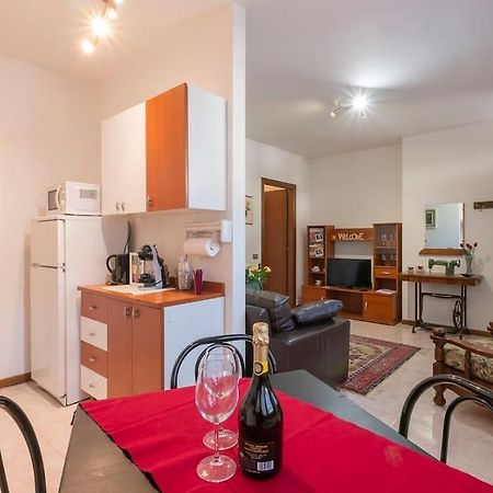 Le Rose Apartamento Venegono Superiore Exterior foto