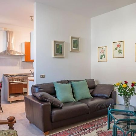 Le Rose Apartamento Venegono Superiore Exterior foto